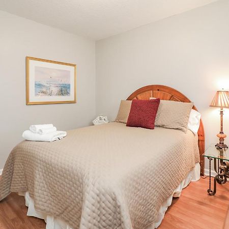 Spacious Home With Waterfront View-Welcome Pets Sneads Ferry Buitenkant foto