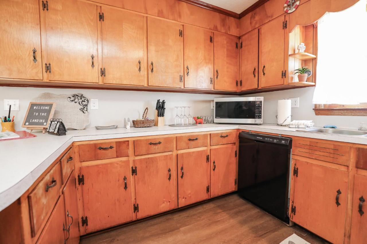 Spacious Home With Waterfront View-Welcome Pets Sneads Ferry Buitenkant foto