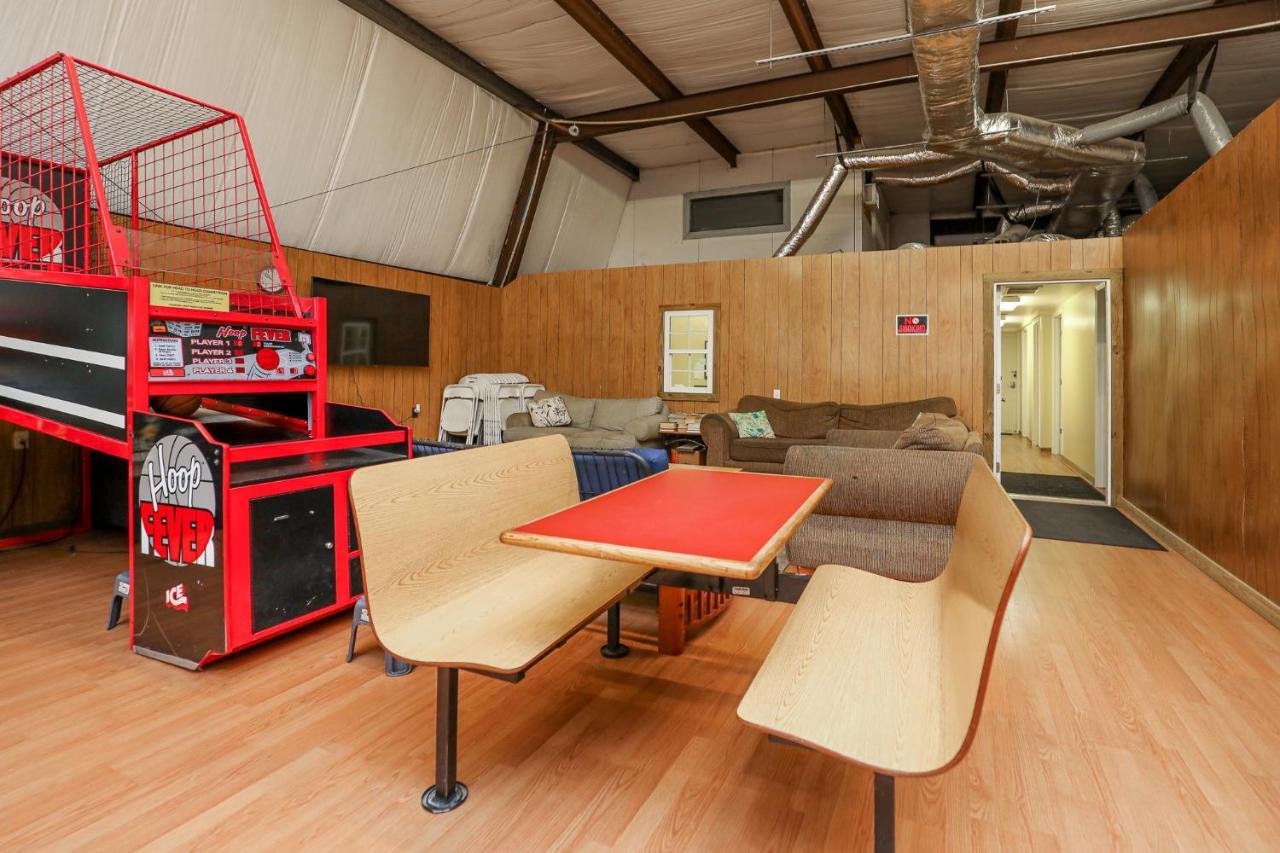 Spacious Home With Waterfront View-Welcome Pets Sneads Ferry Buitenkant foto