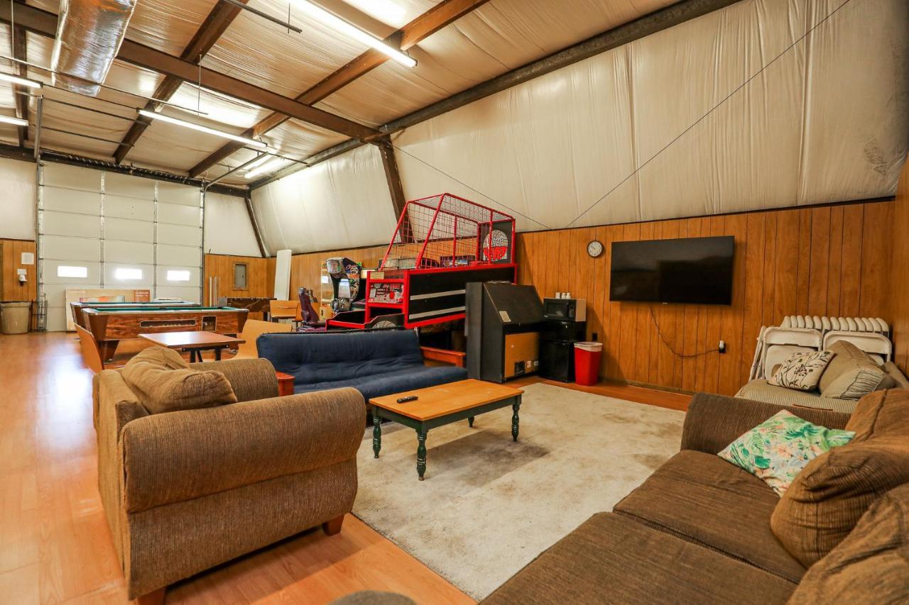 Spacious Home With Waterfront View-Welcome Pets Sneads Ferry Buitenkant foto